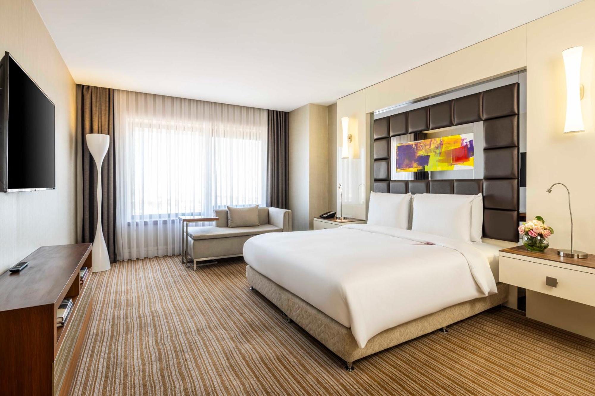 Ramada Plaza By Wyndham Istanbul Tekstilkent Hotel Екстериор снимка